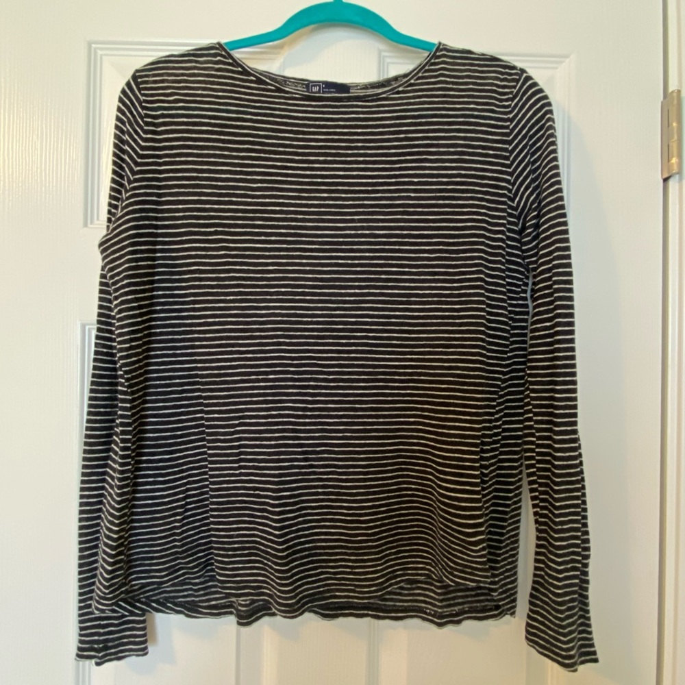 Black and white stripe shirt